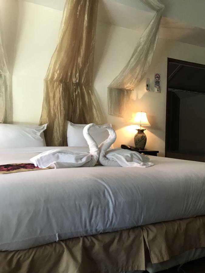 The Imperial Home Hotel Pak Kret Exterior photo