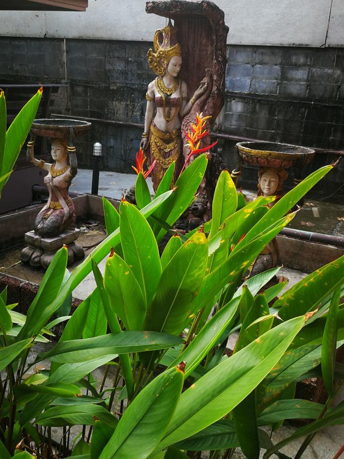 The Imperial Home Hotel Pak Kret Exterior photo